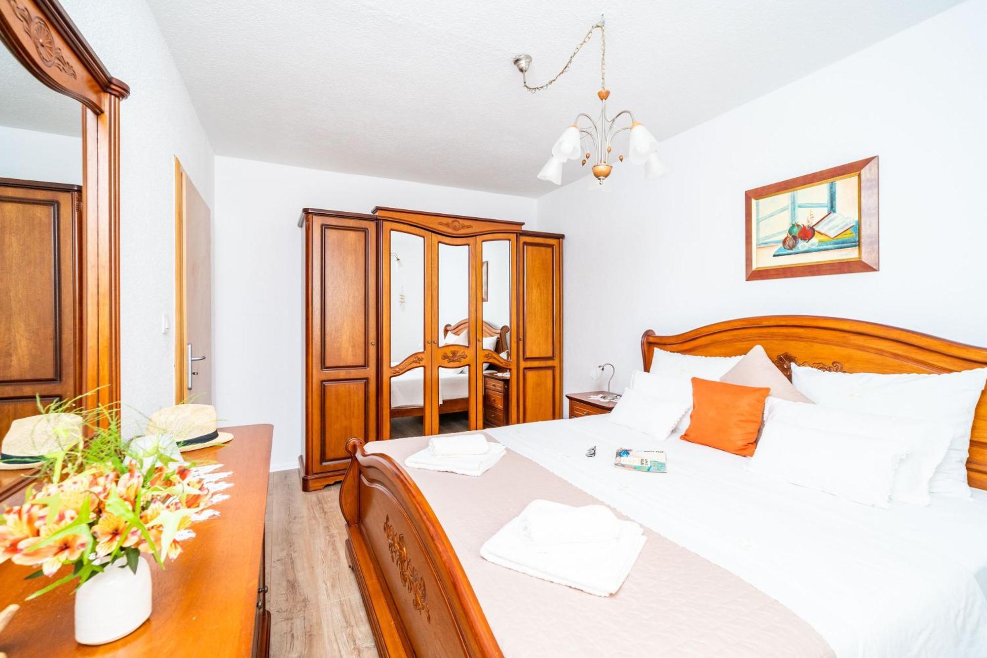 Apartments Villa Key 察夫塔特 客房 照片